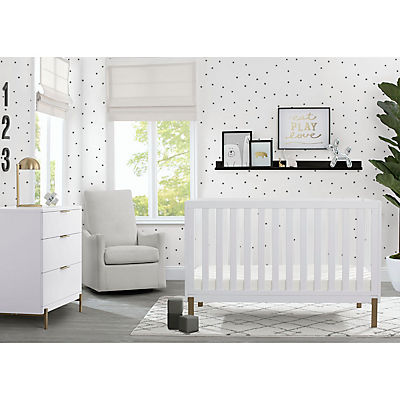 Delta Children Hendrix 4-in-1 Convertible Crib