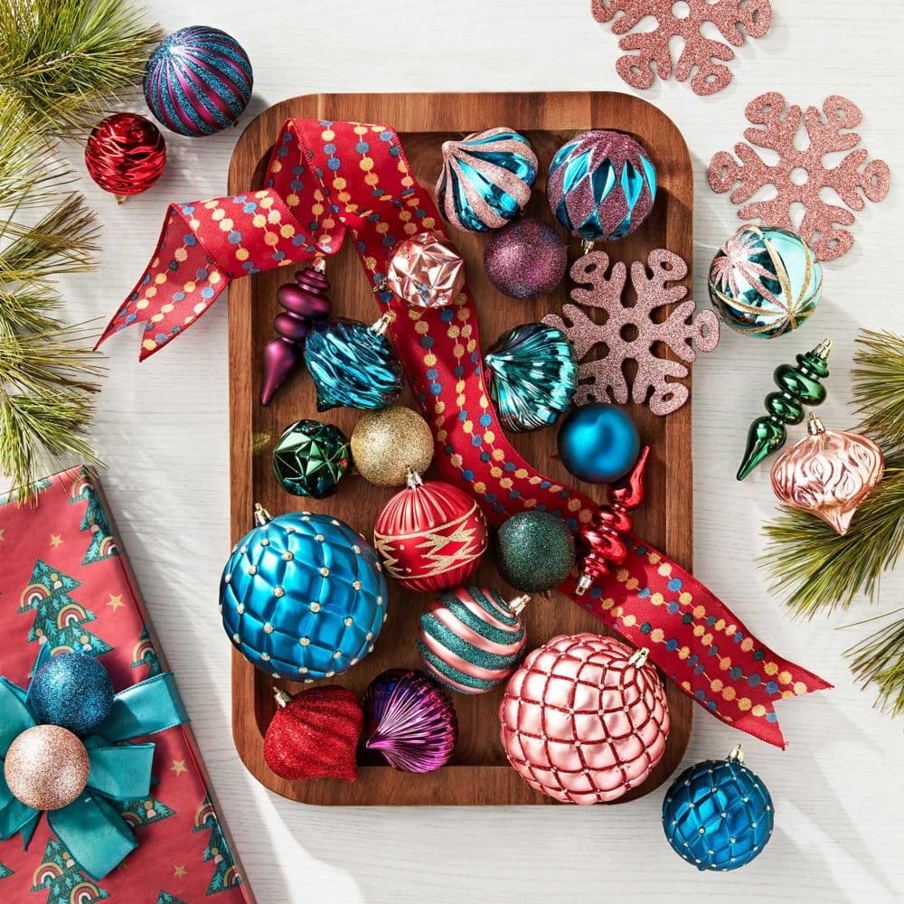 Member’s Mark Shatterproof Ornament Collection 76 Count - Multicolor - Holiday Brights - Member’s