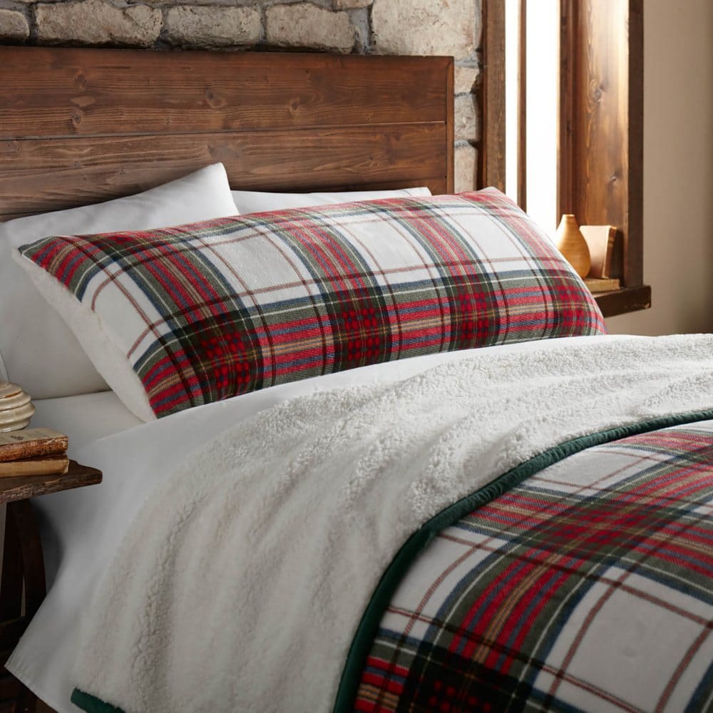 Member’s Mark Plush Sherpa Body Pillow 20 x 52 (Assorted Designs) - Fresh New Spring - Member’s Mark