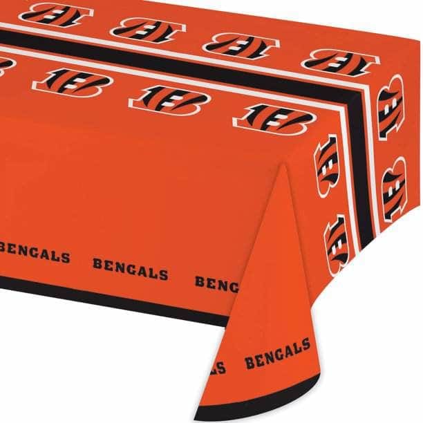 CREATIVE CONVERTING CREATIVE CONVERTING Cincinnati Bengals Table Cover, 1 ea