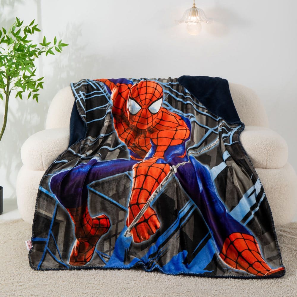 Marvel Spider-Man Cloud Faux Fur Throw 50 x 60 (Assortment) - Spiderman - ShelHealth