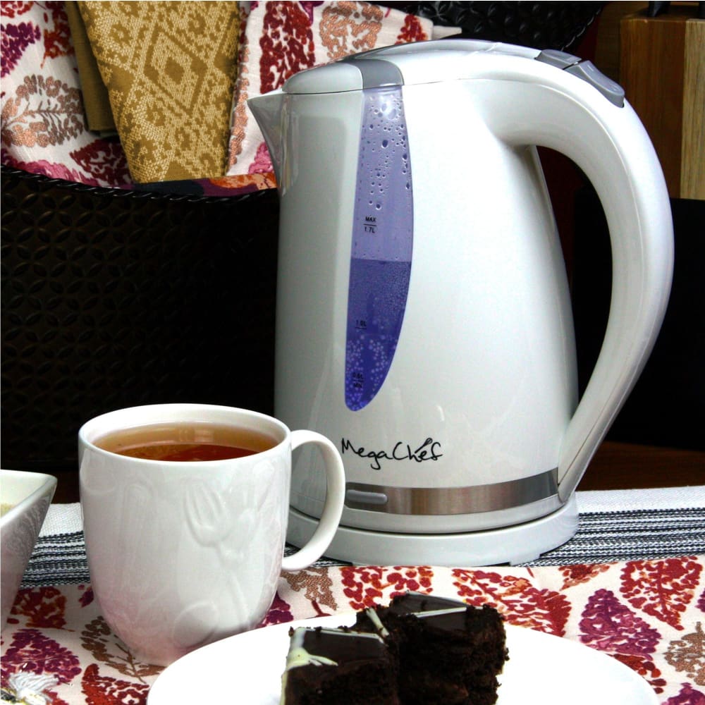 MegaChef 1.7L Plastic Electric Tea Kettle - MegaChef
