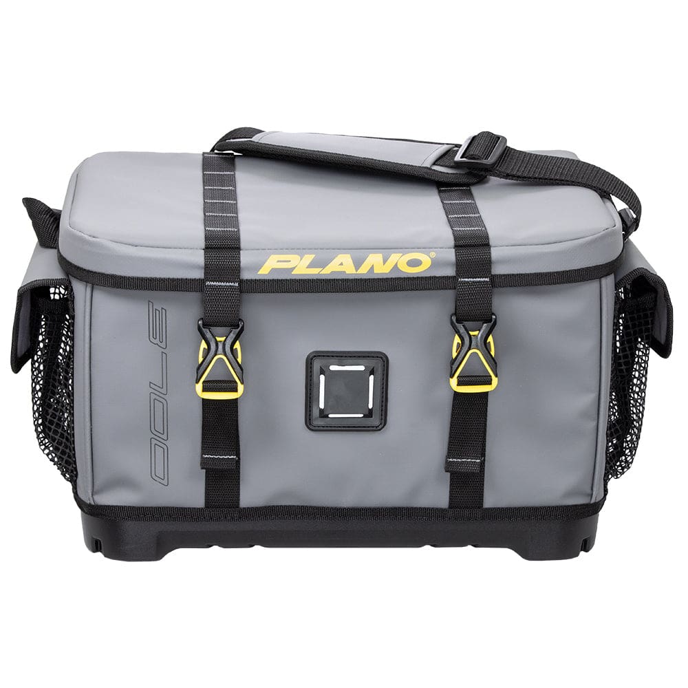 Plano Z-Series 3700 Tackle Bag w/ Waterproof Base - Outdoor | Tackle Storage - Plano
