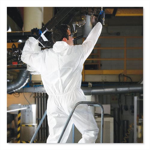 KleenGuard A20 Breathable Particle Protection Coveralls Elastic Back Hood Medium White 24/carton - Janitorial & Sanitation - KleenGuard™