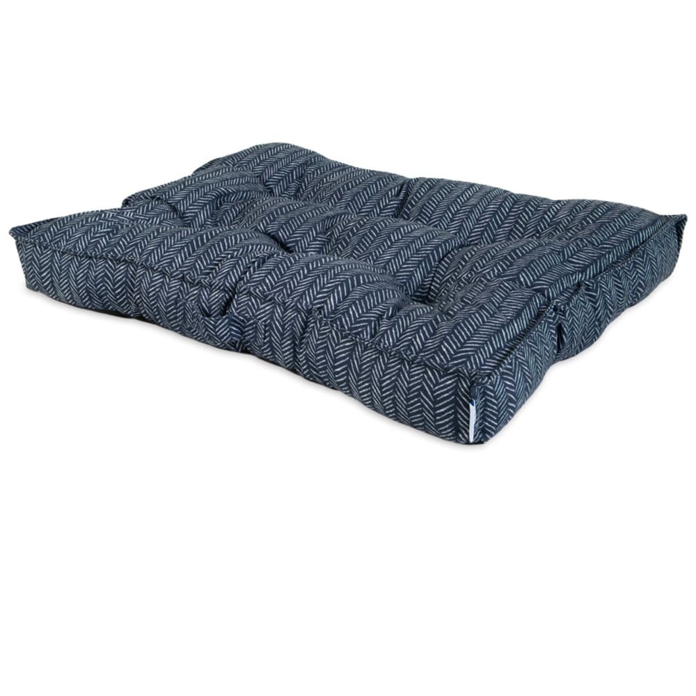LA Z BOY Izzy Indoor-Outdoor Dog Mattress Navy 36In X 30 - Pet Supplies - La Z Boy
