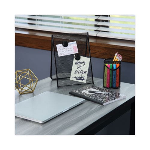 Universal Desk Highlighter Value Pack Fluorescent Yellow Ink Chisel Tip Yellow Barrel 36/pack - School Supplies - Universal™
